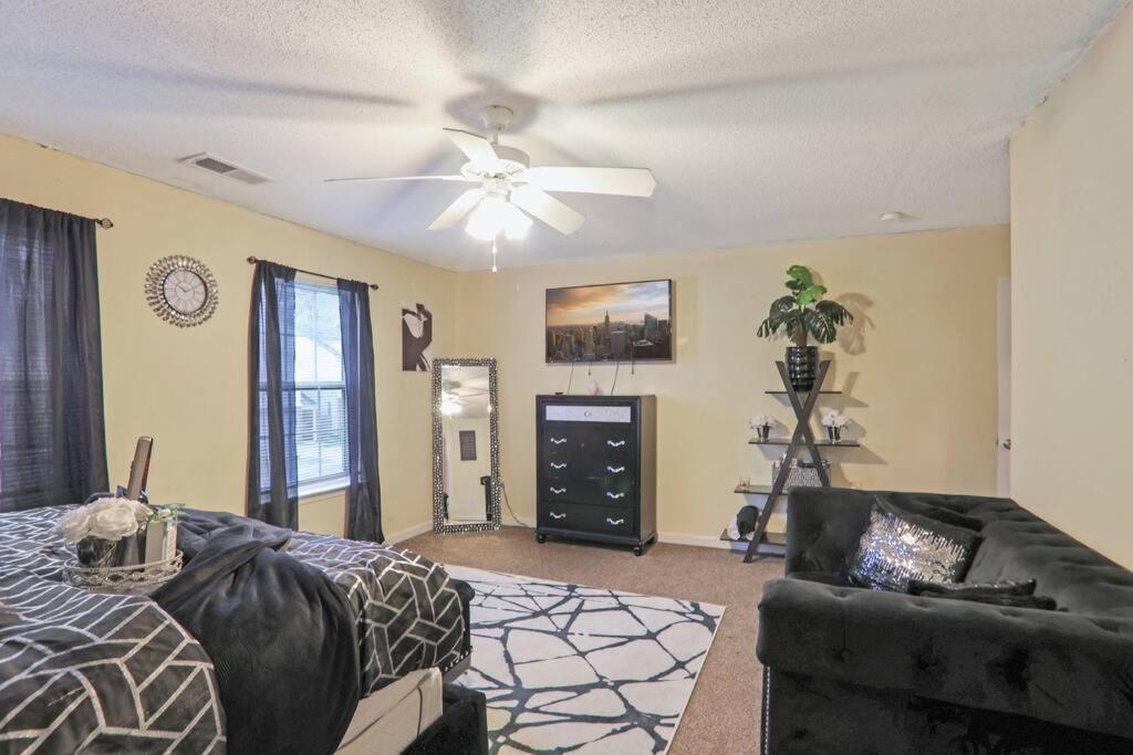 Вилла Modern Oasis For Family Escape ! Атланта Экстерьер фото
